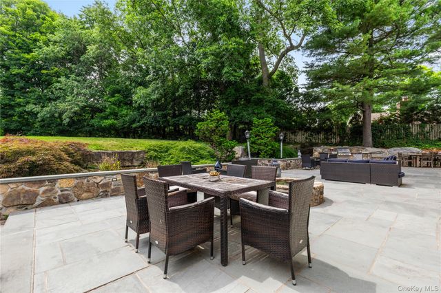 312 West Street, Harrison, NY 10528