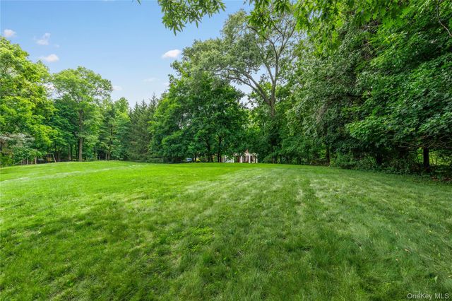 312 West Street, Harrison, NY 10528