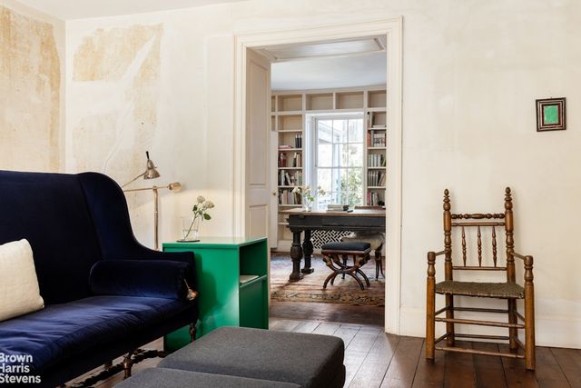 25 CRANBERRY Street, New York City, NY 11201