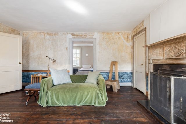 25 CRANBERRY Street, New York City, NY 11201