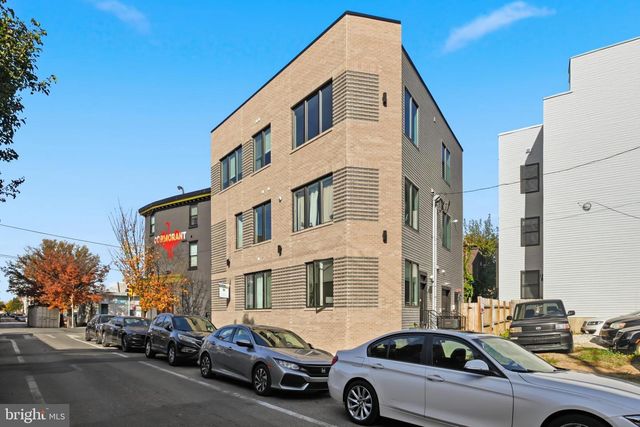 2301 FRANKFORD AVE, Philadelphia, PA 19125