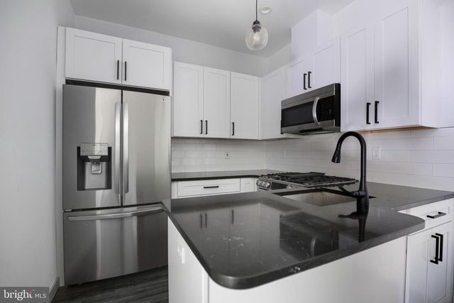 2301 FRANKFORD AVE, Philadelphia, PA 19125