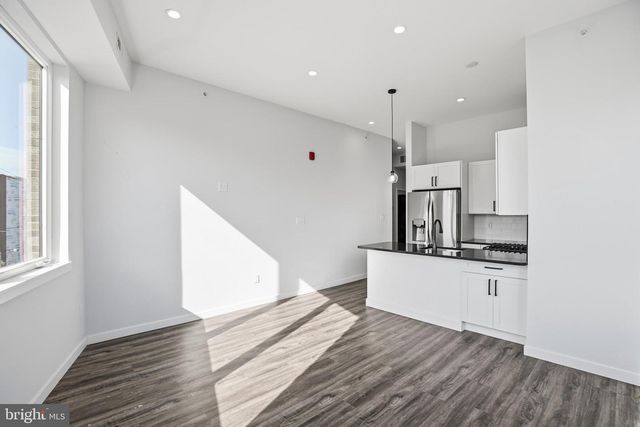 2301 FRANKFORD AVE, Philadelphia, PA 19125