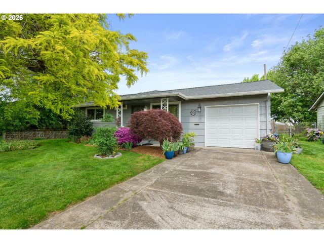 1153 DELLMOOR Way, Woodburn, OR 97071