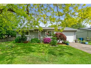 1153 DELLMOOR Way, Woodburn, OR 97071