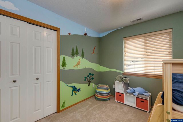 1450 NE Kerry Ct, Mcminnville, OR 97128
