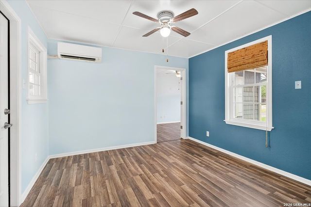 1521 S Mathis, Rockport, TX 78382
