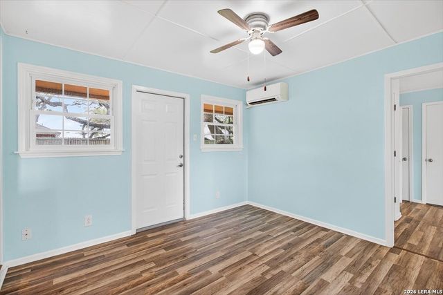 1521 S Mathis, Rockport, TX 78382