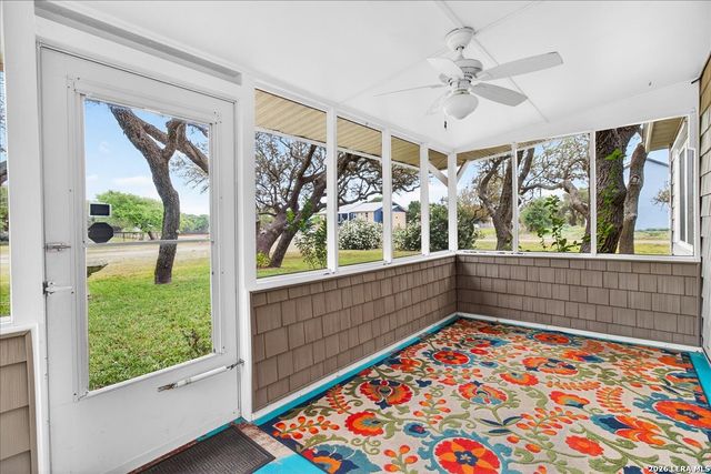 1521 S Mathis, Rockport, TX 78382