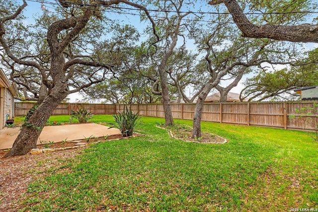 1521 S Mathis, Rockport, TX 78382