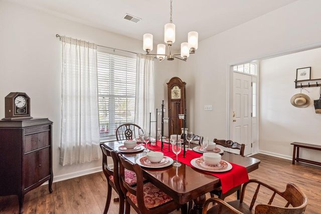 1864 Palmetto Isle Drive, Mount Pleasant, SC 29466