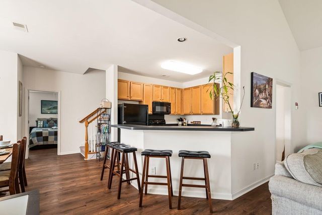 1864 Palmetto Isle Drive, Mount Pleasant, SC 29466