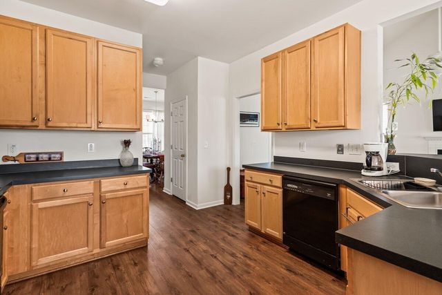 1864 Palmetto Isle Drive, Mount Pleasant, SC 29466
