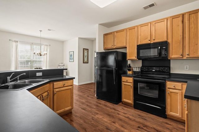 1864 Palmetto Isle Drive, Mount Pleasant, SC 29466