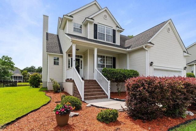 1864 Palmetto Isle Drive, Mount Pleasant, SC 29466