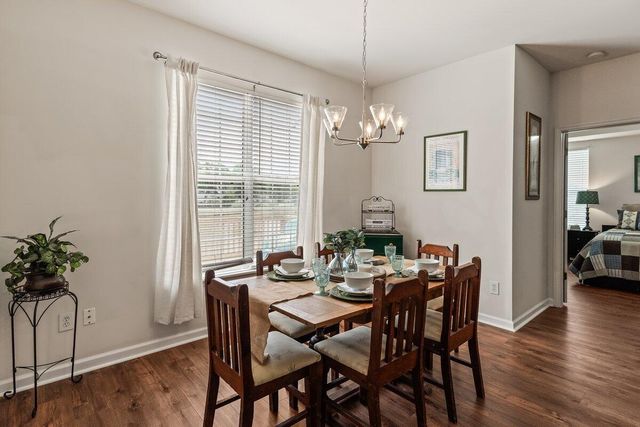 1864 Palmetto Isle Drive, Mount Pleasant, SC 29466