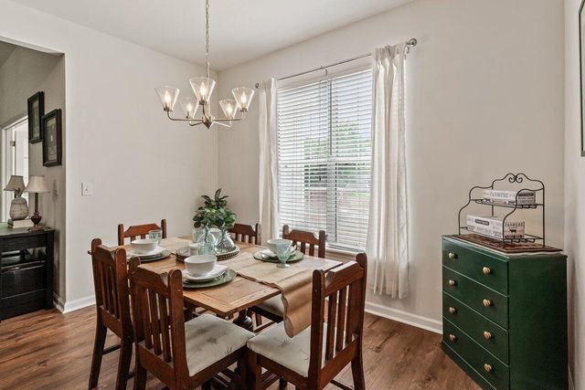 1864 Palmetto Isle Drive, Mount Pleasant, SC 29466