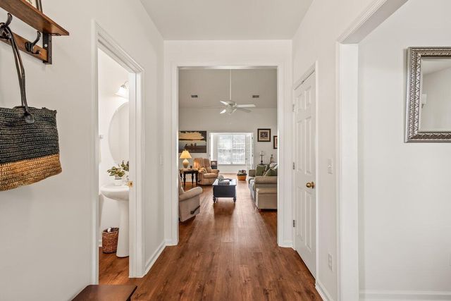 1864 Palmetto Isle Drive, Mount Pleasant, SC 29466