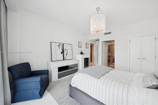 6899 Collins Ave 702, Miami Beach, FL 33141