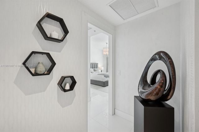 6899 Collins Ave 702, Miami Beach, FL 33141