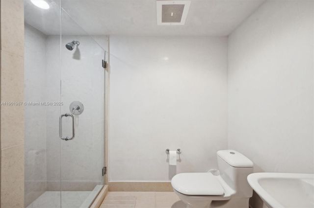 6899 Collins Ave 702, Miami Beach, FL 33141