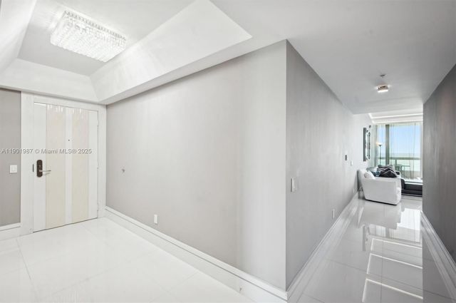 6899 Collins Ave 702, Miami Beach, FL 33141