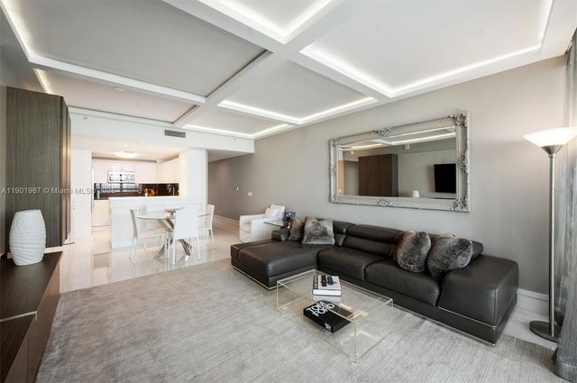 6899 Collins Ave 702, Miami Beach, FL 33141