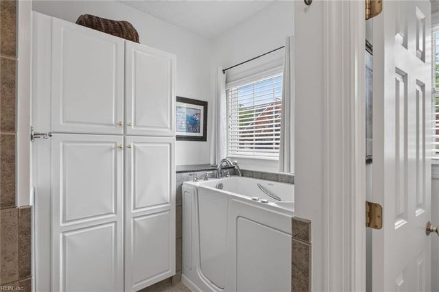 343 James Baldwin ST, Newport News, VA 23606