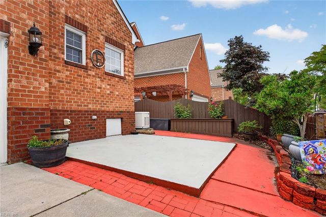 343 James Baldwin ST, Newport News, VA 23606