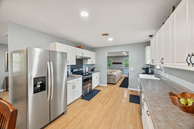 2543 S Bunker Hill Rd, Sparta, TN 38583