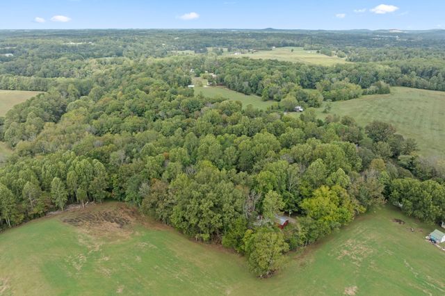 2543 S Bunker Hill Rd, Sparta, TN 38583