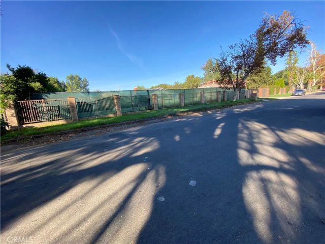 7631 Texhoma, Northridge, CA 91325