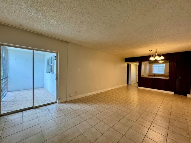 6505 Winfield Boulevard B-45, Margate, FL 33063