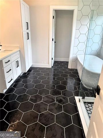 405 Norman Court, Hampton, GA 30228