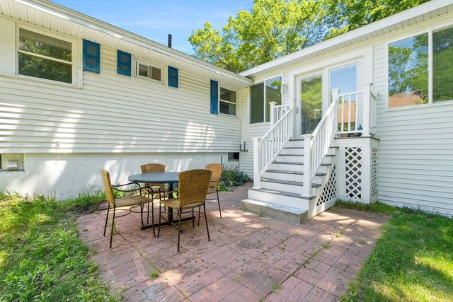 75 Proctor Road, Chelmsford, MA 01824