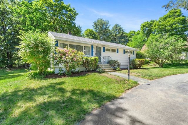 75 Proctor Road, Chelmsford, MA 01824