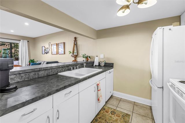 3595 41ST LANE S D, St Petersburg, FL 33711