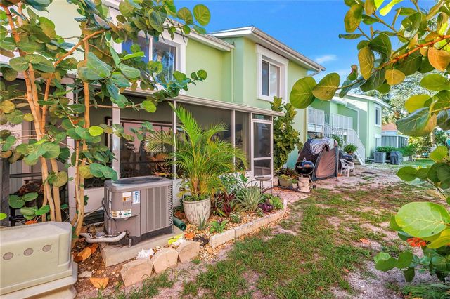 3595 41ST LANE S D, St Petersburg, FL 33711