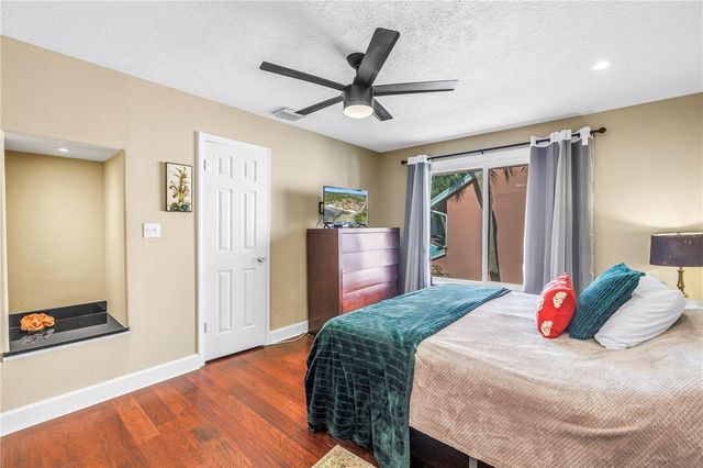 3595 41ST LANE S D, St Petersburg, FL 33711