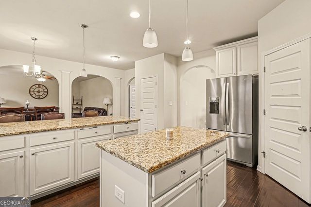 503 Starmist Court, Loganville, GA 30052