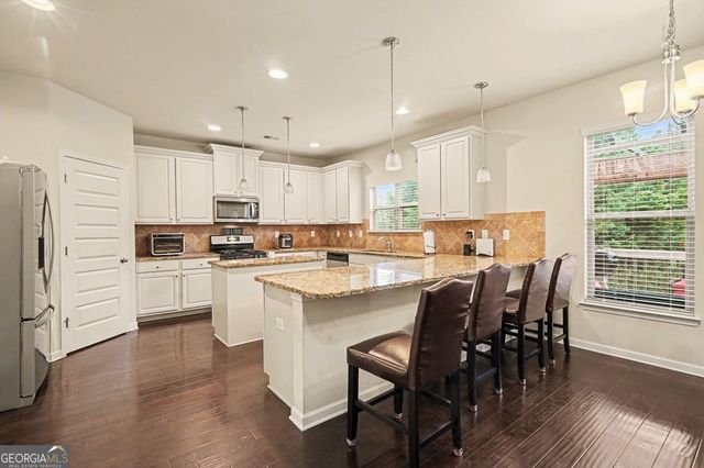 503 Starmist Court, Loganville, GA 30052