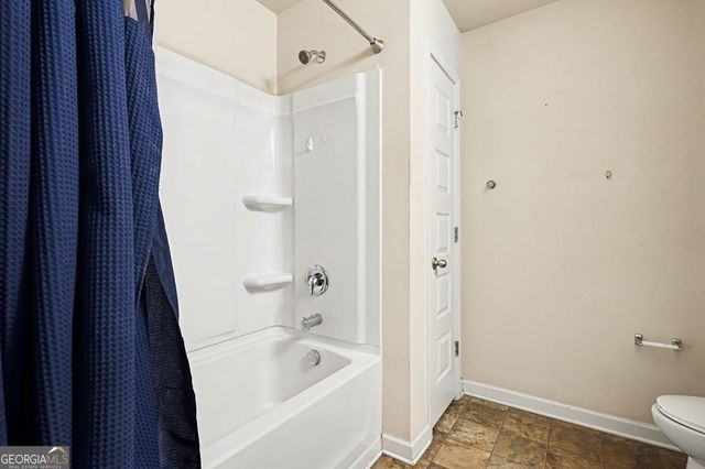 503 Starmist Court, Loganville, GA 30052