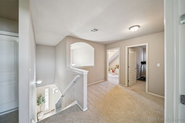 709 W 40th Street S, Sand Springs, OK 74063