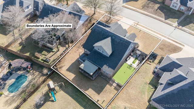 709 W 40th Street S, Sand Springs, OK 74063