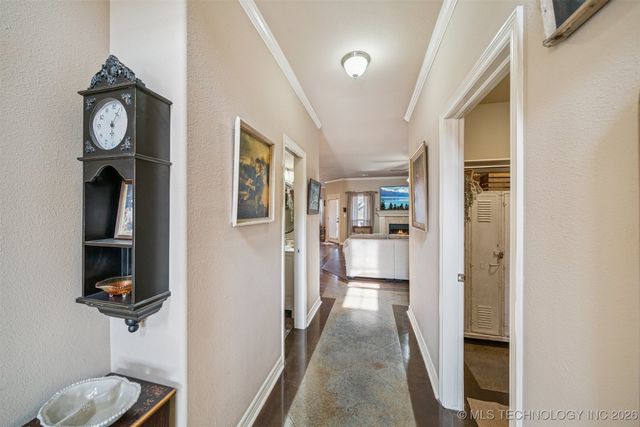 709 W 40th Street S, Sand Springs, OK 74063