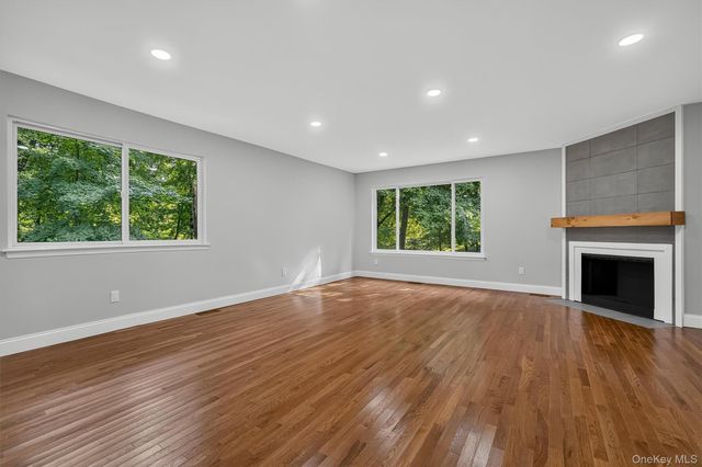 13 Timber Ridge, Mount Kisco, NY 10549