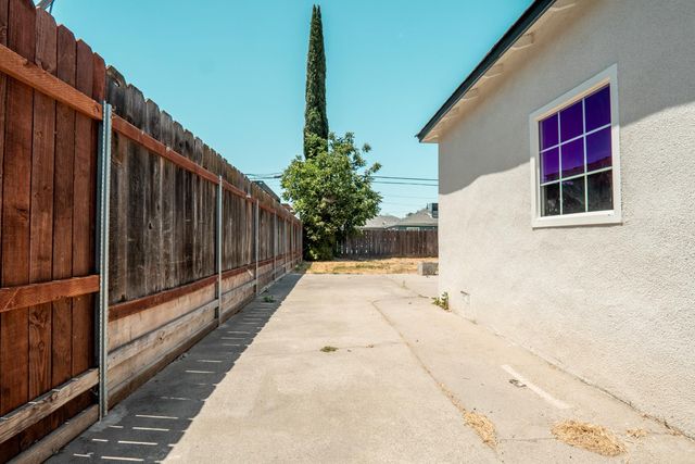 2417 Louise Ave, Ceres, CA 95307