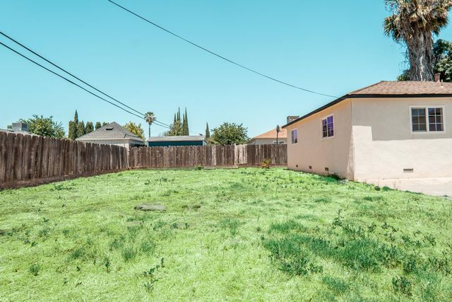 2417 Louise Ave, Ceres, CA 95307
