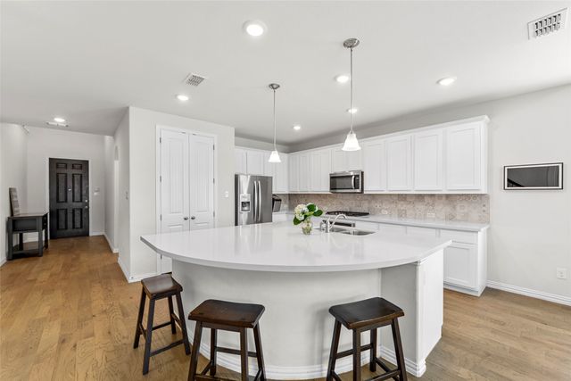 2629 Grouse Hollow Way, Midlothian, TX 76065