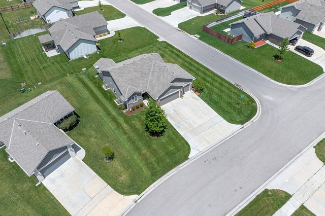 1625 N Thoroughbred St, Wichita, KS 67235